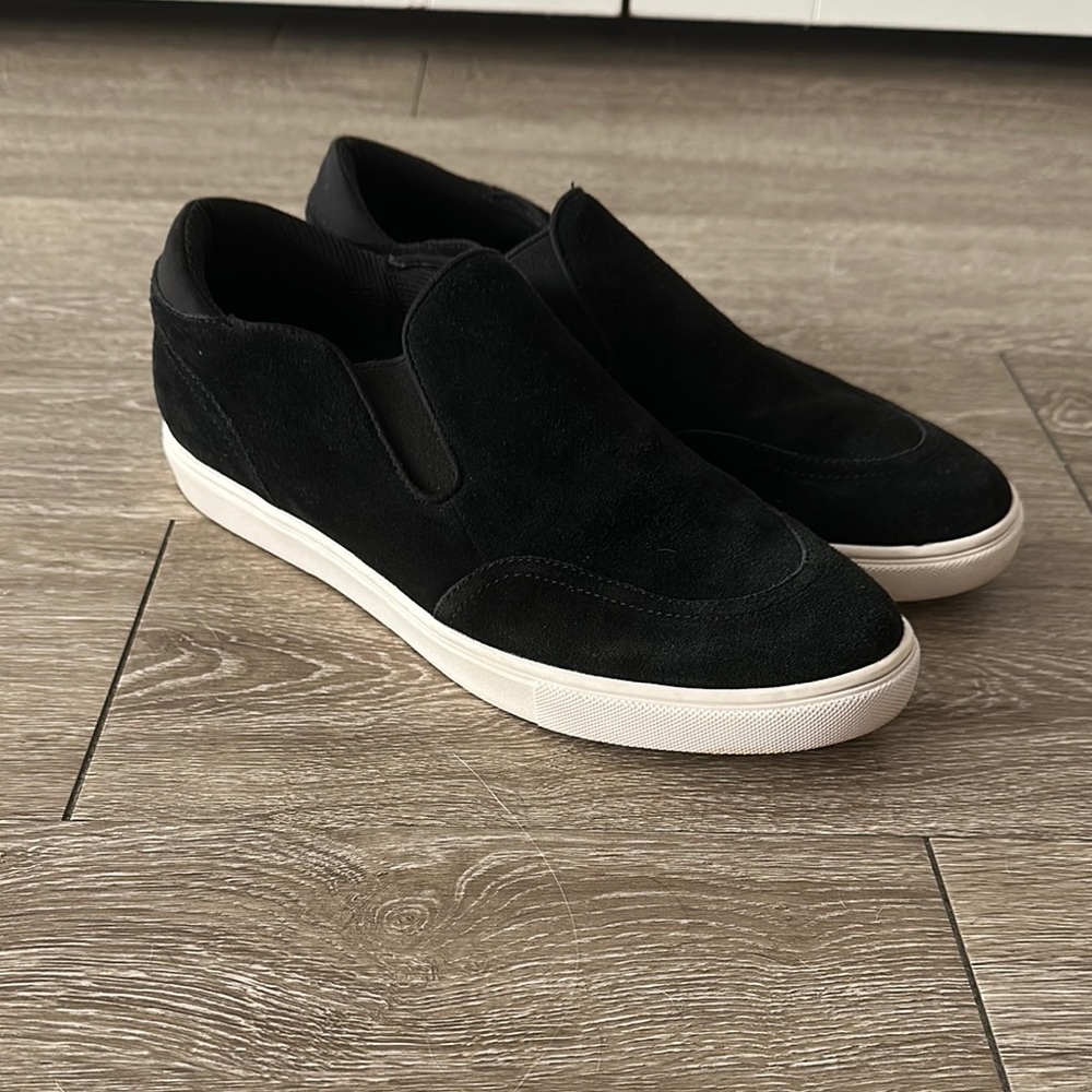 Black Slip-On Women’s Shoes